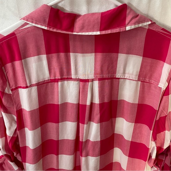 Medium Red & White Plaid V Neck Soft Button-Up Blouse Adjustable Sleeves - Picture 9 of 13